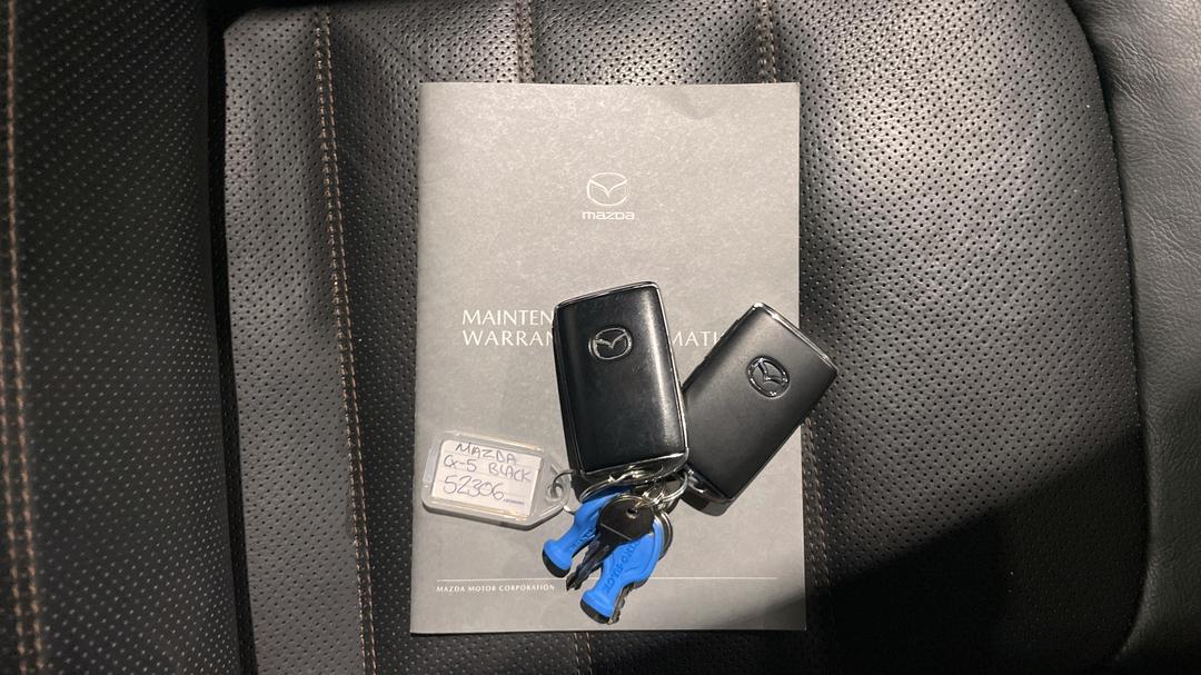 2020 Mazda CX-5 Gt (4x4), Automatic, 105814 km, Key Close-up