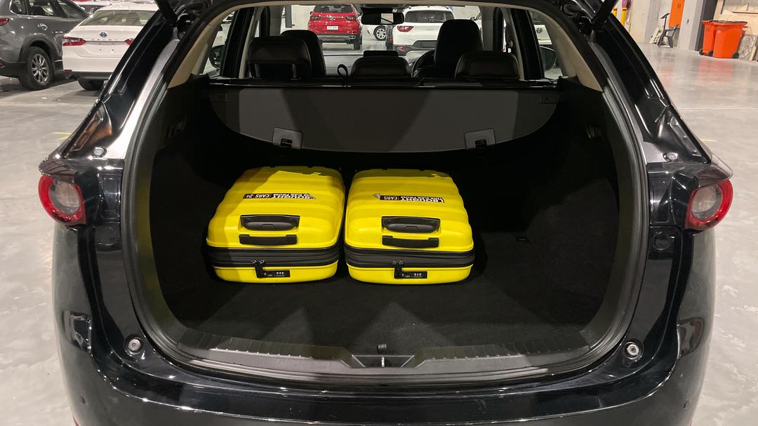 2020 Mazda CX-5 Gt (4x4), Automatic, 105814 km, Boot Inside View with Luggage