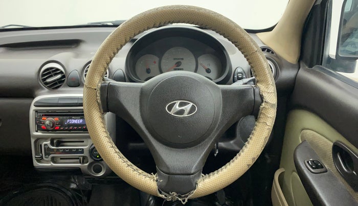 2011 Hyundai Santro Xing GL, Petrol, Manual, 40,610 km, Steering Wheel Close Up