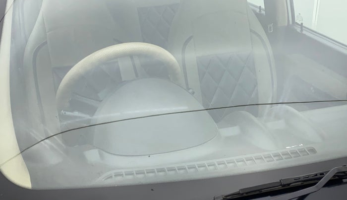 2011 Hyundai Santro Xing GL, Petrol, Manual, 40,610 km, Front windshield - Wiper nozzle not functional