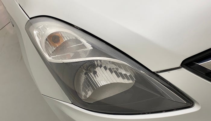 2015 Maruti Swift Dzire ZXI, Petrol, Manual, 28,746 km, Right headlight - Faded
