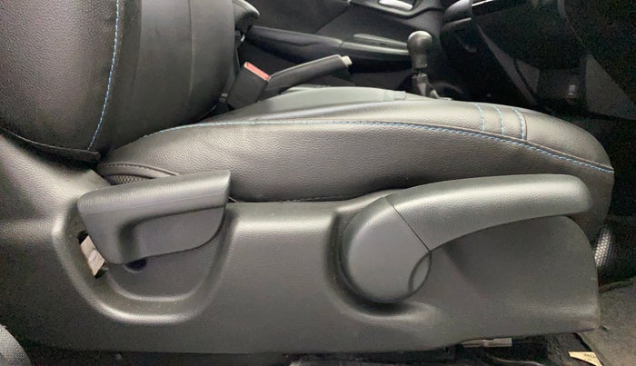 2017 Honda Jazz 1.2L I-VTEC VX, Petrol, Manual, 25,654 km, Driver Side Adjustment Panel