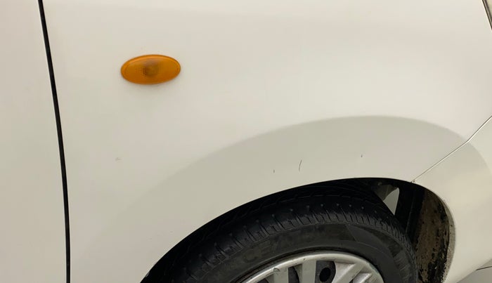 2015 Maruti Wagon R 1.0 VXI AMT, Petrol, Automatic, 54,429 km, Right fender - Minor scratches