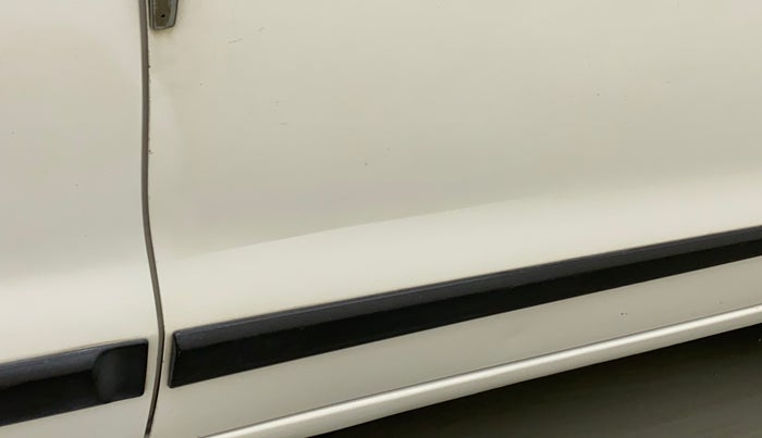 2015 Maruti Wagon R 1.0 VXI AMT, Petrol, Automatic, 54,429 km, Driver-side door - Slightly dented