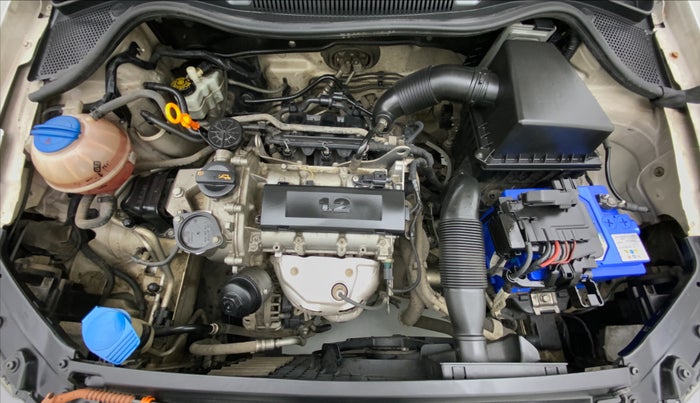 2013 Volkswagen Polo HIGHLINE1.2L PETROL, Petrol, Manual, 54,388 km, Open Bonet