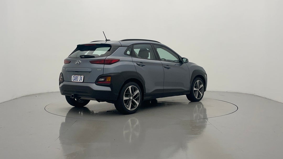 Right Back Diagonal (45- Degree) View