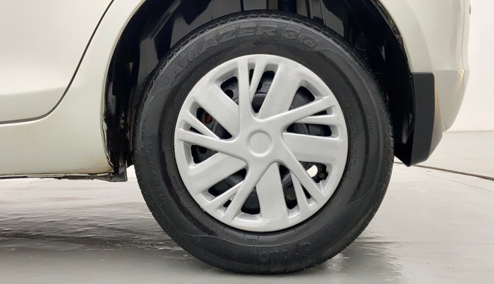 2014 Maruti Swift VXI D, Petrol, Manual, 28,893 km, Left Rear Wheel