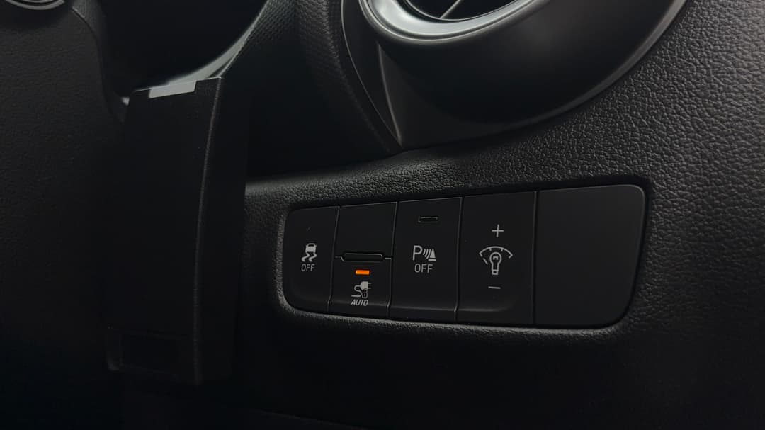 2022 Hyundai Kona Elite Electric Std Range, Automatic, 34776 km, Utility Switches/Buttons