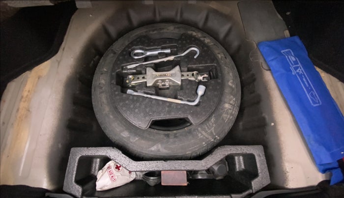 2015 Maruti Ciaz ZXI AT, Petrol, Automatic, 80,532 km, Spare Tyre
