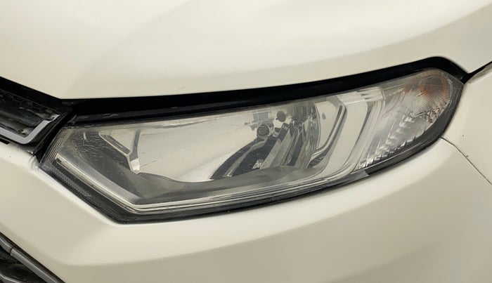 2015 Ford Ecosport TITANIUM 1.5L PETROL AT, Petrol, Automatic, 84,432 km, Left headlight - Minor scratches