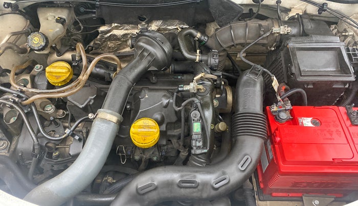 2015 Renault Duster 85 PS RXL, Diesel, Manual, 74,977 km, Open Bonet