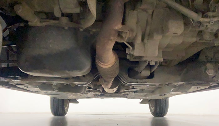 2016 Volkswagen Ameo HIGHLINE 1.2, Petrol, Manual, 37,495 km, Front Underbody