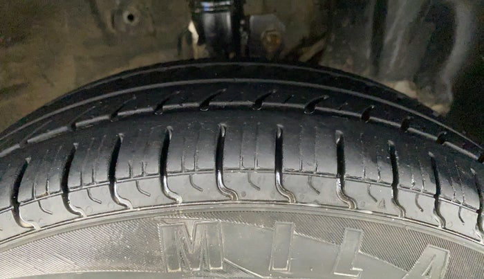 2019 Maruti New Wagon-R 1.0 Lxi (o) cng, CNG, Manual, 97,574 km, Right Front Tyre Tread