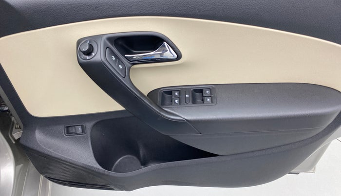 2017 Skoda Rapid Style 1.5 TDI AT, Diesel, Automatic, 64,441 km, Driver Side Door Panels Control
