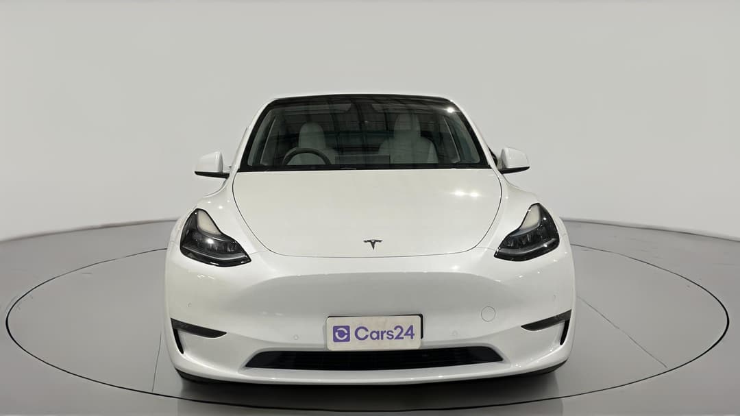 2023 Tesla Model Y Performance, Automatic, 23556 km, Front View