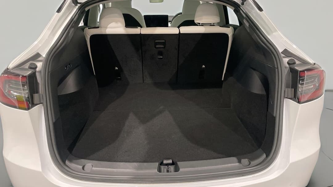 2023 Tesla Model Y Performance, Automatic, 23556 km, Boot Inside View