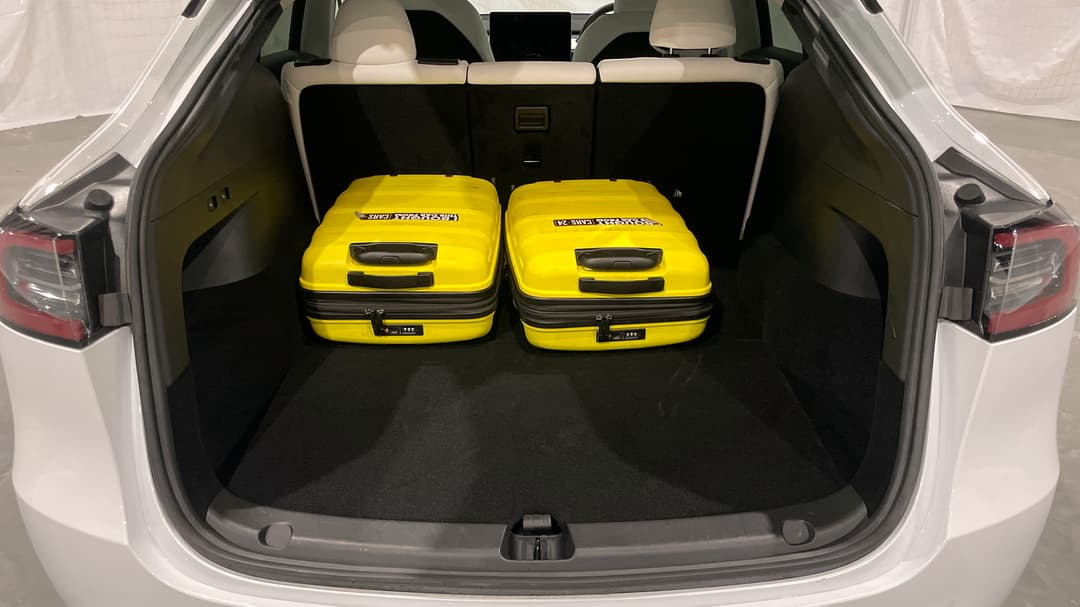 2023 Tesla Model Y Performance, Automatic, 23556 km, Boot Inside View with Luggage