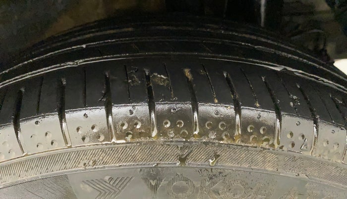 2021 KIA SONET HTK PLUS 1.2, Petrol, Manual, 46,008 km, Left Rear Tyre Tread
