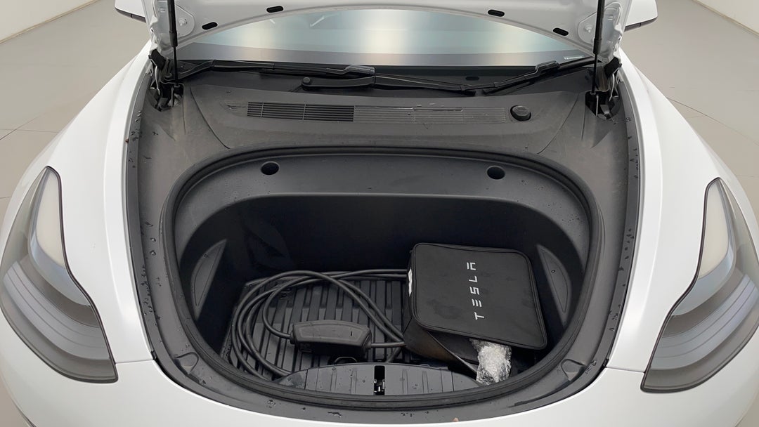 Open Bonnet (Engine)