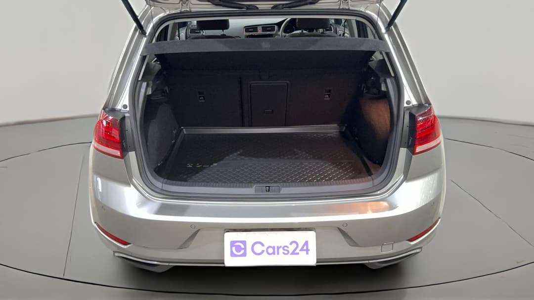 2019 Volkswagen Golf 110 Tsi Comfortline, Automatic, 21607 km, Boot Inside View