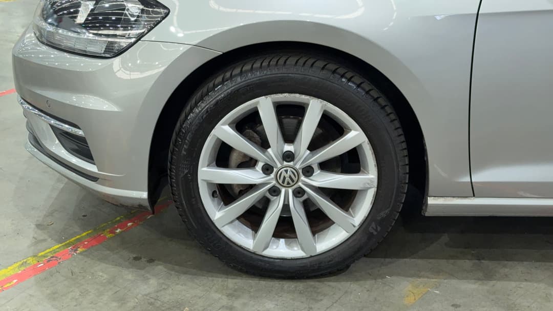 2019 Volkswagen Golf 110 Tsi Comfortline, Automatic, 21607 km, Left Front Wheel