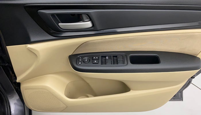 2020 Honda Amaze 1.2L I-VTEC S, Petrol, Manual, 55,761 km, Driver Side Door Panels Control