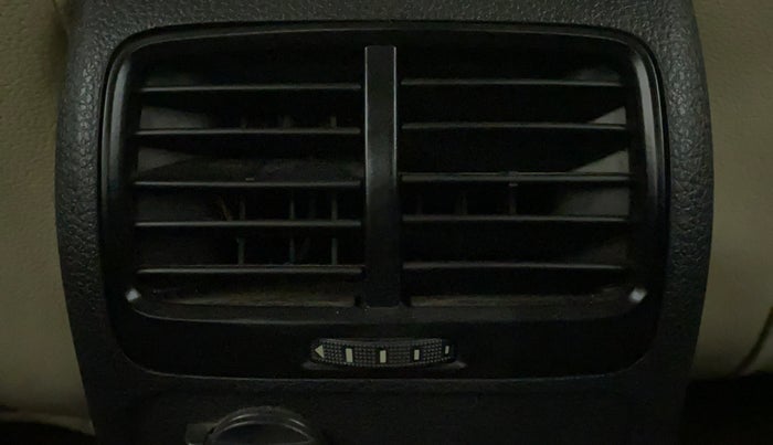 2014 Volkswagen Jetta HIGHLINE TDI AT, Diesel, Automatic, 75,042 km, Rear AC Vents