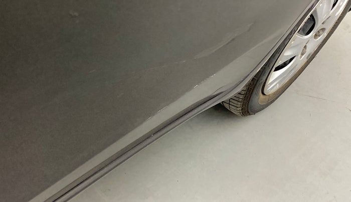 2015 Honda Amaze 1.2L I-VTEC S, Petrol, Manual, 76,438 km, Rear left door - Slightly dented