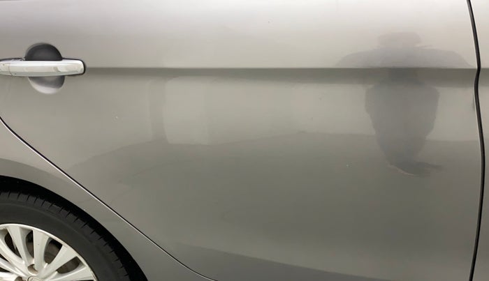 2017 Maruti Ciaz ZETA 1.4  MT PETROL, Petrol, Manual, 78,523 km, Right rear door - Minor scratches