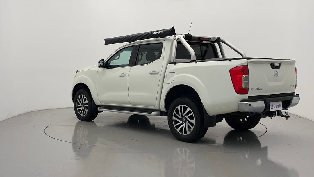 Left Back Diagonal (45- Degree) View