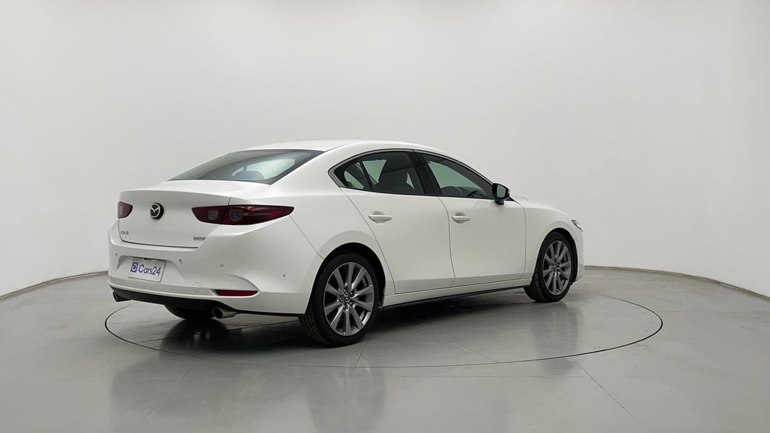 Right Back Diagonal (45- Degree) View