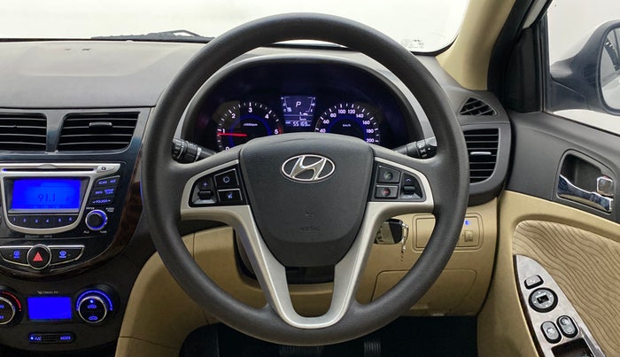 2014 Hyundai Verna FLUIDIC 1.6 CRDI SX AT, Diesel, Automatic, 55,206 km, Steering Wheel Close Up