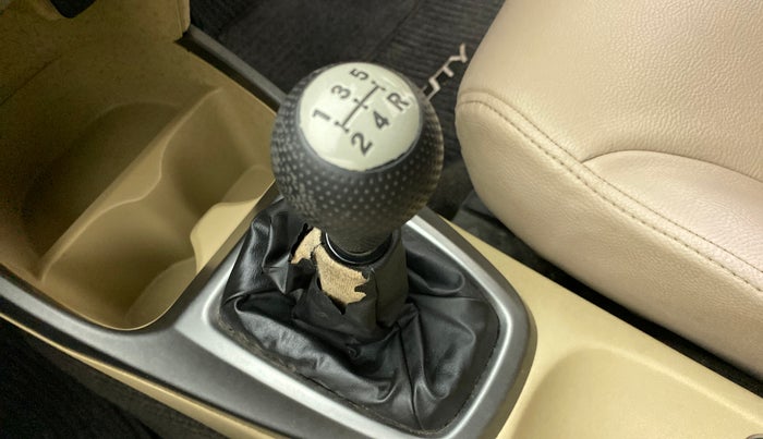 2012 Honda City S MT PETROL, Petrol, Manual, 63,624 km, Gear lever - Boot cover slightly torn