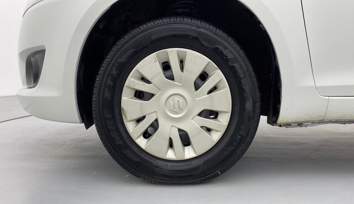 2014 Maruti Swift VXI D, Petrol, Manual, 80,474 km, Left Front Wheel