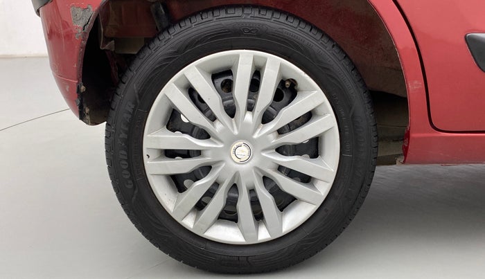 2015 Maruti Wagon R 1.0 VXI, Petrol, Manual, 68,688 km, Right Rear Wheel