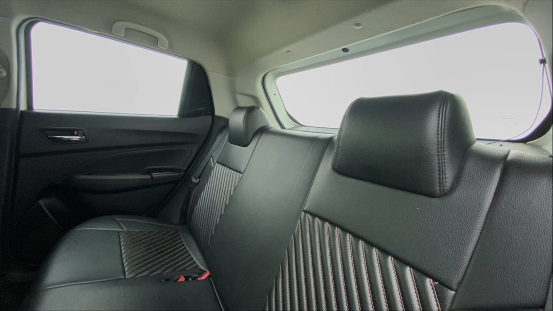 Right Side Rear Door Cabin
