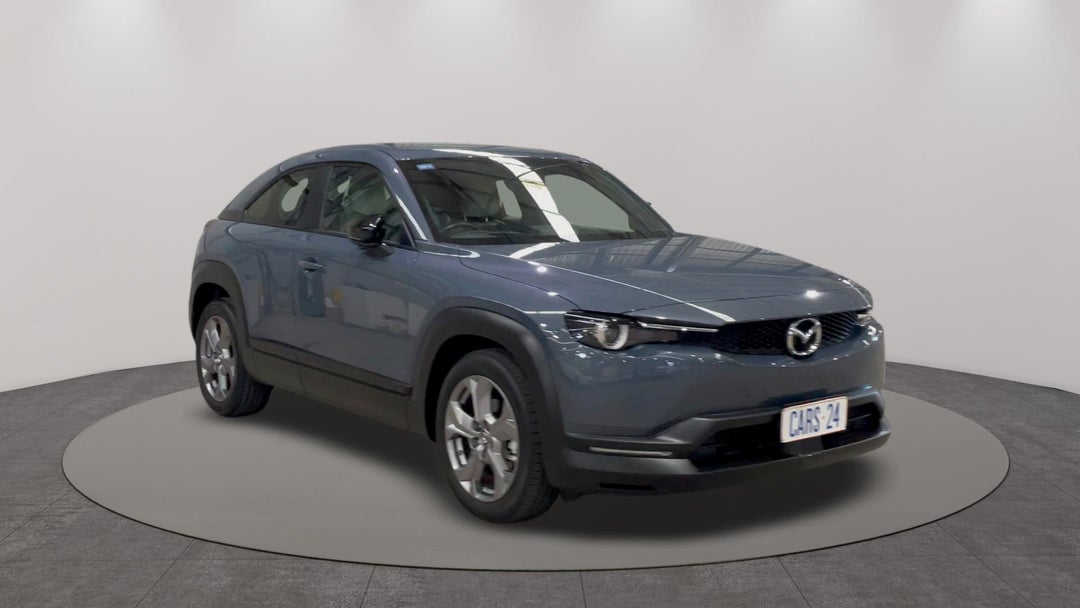 Right Front Diagonal (45- Degree) View