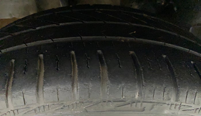 2018 Tata TIAGO NRG PETROL, Petrol, Manual, 35,764 km, Right Rear Tyre Tread
