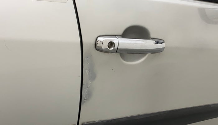 2012 Maruti Ritz VDI, Diesel, Manual, 59,893 km, Driver-side door - Paint has faded