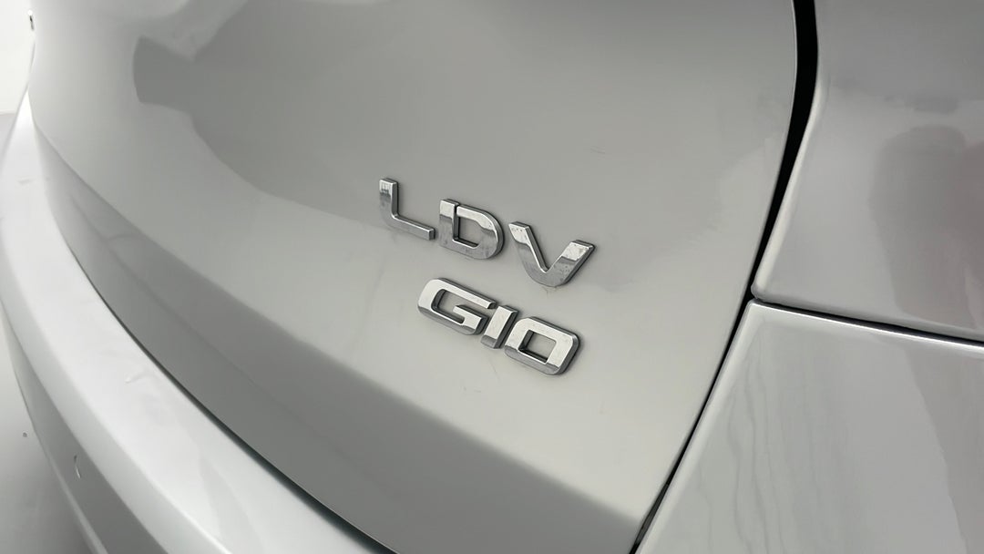 Badge (Boot Right Side)