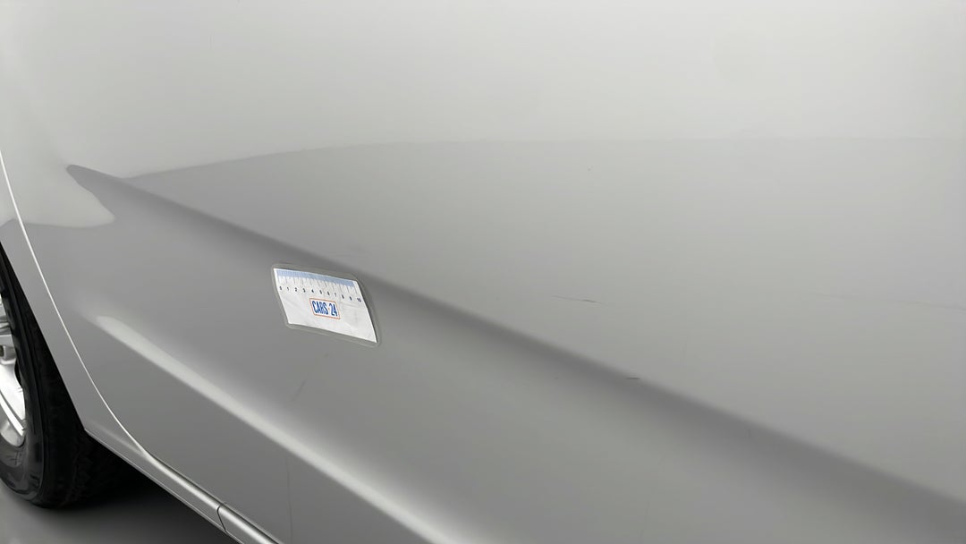 Doors Rear RHS Scratch