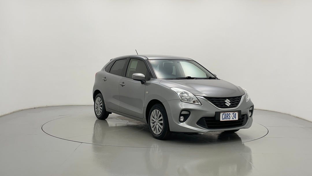 Right Front Diagonal (45- Degree) View