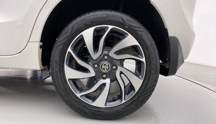 2019 Toyota Glanza V, Petrol, Manual, 35,627 km, Left Rear Wheel
