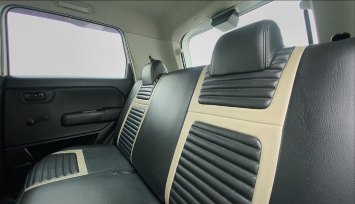 2019 Maruti New Wagon-R 1.0 LXI (O), Petrol, Manual, 57,911 km, Right Side Rear Door Cabin