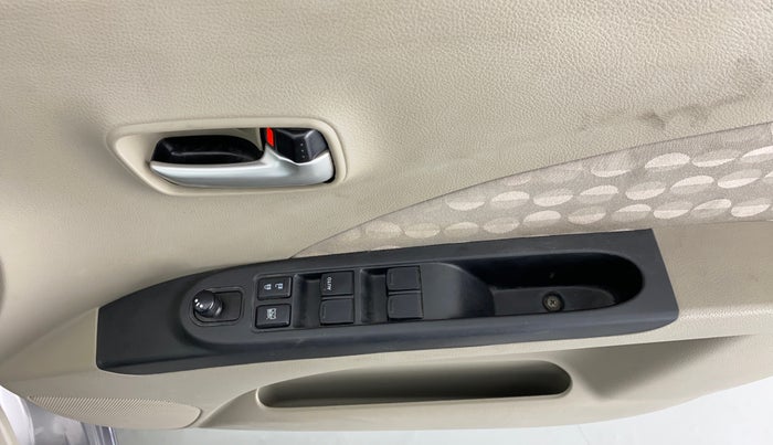 2016 Maruti Celerio ZXI AMT, Petrol, Automatic, 13,853 km, Driver Side Door Panels Control