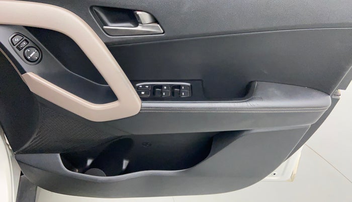 2016 Hyundai Creta 1.6 SX (O) CRDI, Diesel, Manual, 82,364 km, Driver Side Door Panels Control