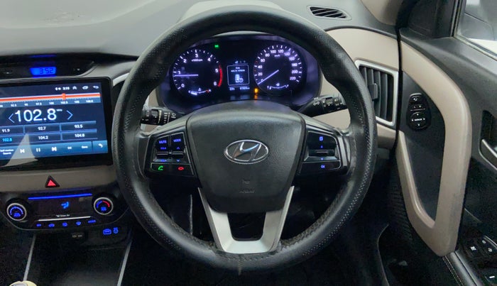 2016 Hyundai Creta 1.6 SX (O) CRDI, Diesel, Manual, 82,364 km, Steering Wheel Close Up
