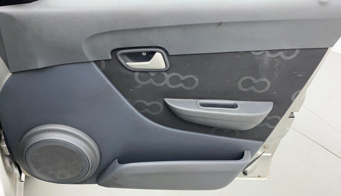 2015 Maruti Alto 800 LXI, Petrol, Manual, 54,533 km, Driver Side Door Panels Control