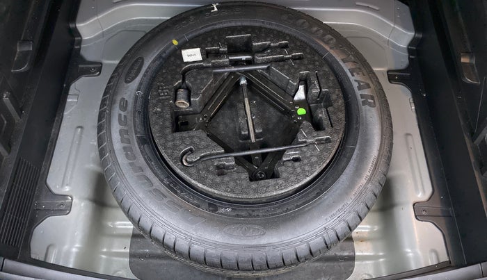 2016 Hyundai Creta 1.6 SX PLUS VTVT, Petrol, Manual, 27,442 km, Spare Tyre