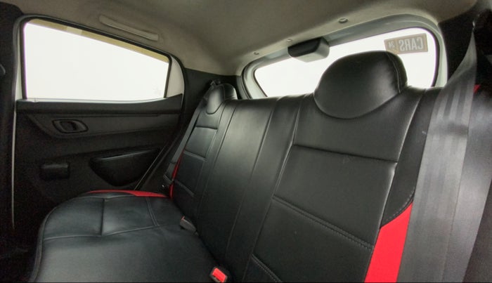 2017 Renault Kwid RXT 1.0, Petrol, Manual, 74,467 km, Right Side Rear Door Cabin